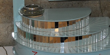 mirrored tile effect and ash tray